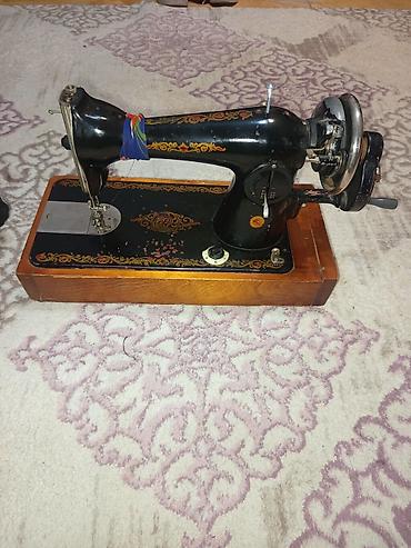 kohnə tikis masini: Mexaniki tikiş maşını – əl qolu ilə işləyən model - Korpus: döküm — 5