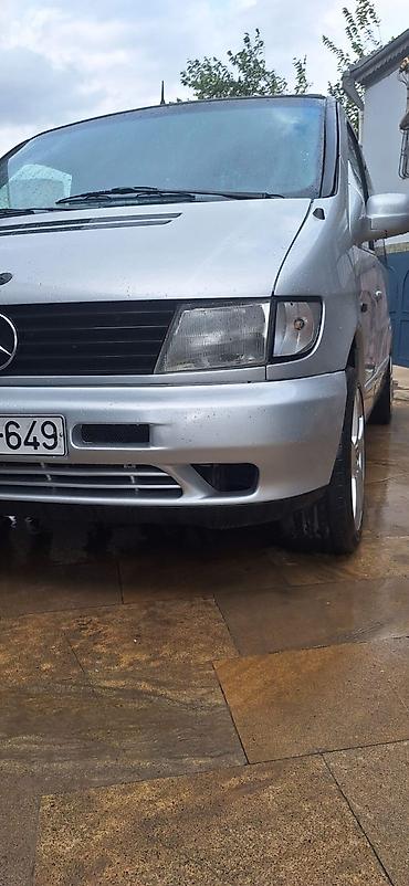 mini cps: Mercedes-Benz Vito minivan Xüsusiyyətlər: - Kuzov: gümüşü rəng, 5 — 2