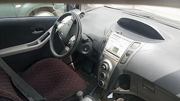 солярис 2 поколения: Toyota Yaris: 2007 г., 1.3 л, Робот, Бензин, Хэтчбэк — 5