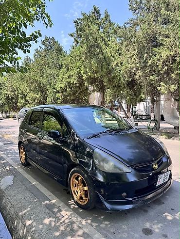 Haima: Honda Fit: 2003 г., 1.5 л, Автомат, Бензин, Хетчбек — 2