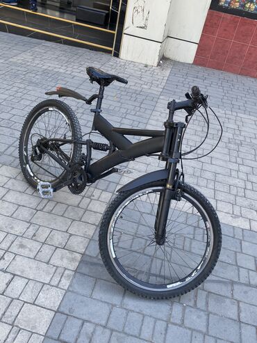 velosbetlər: İşlənmiş Şəhər velosipedi Adidas, 24", sürətlərin sayı: 7