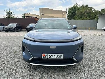 vip bus: Автомобиль Geely Starship 7, выпущенный в декабре 2024 года, с запасом — 6