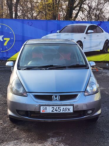 бу калга: Honda Fit: 2003 г., 1.5 л, Вариатор, Бензин, Хетчбек