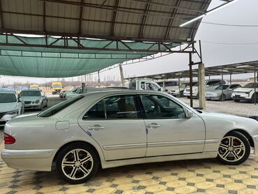 Mercedes-Benz: Mercedes-Benz : 2000 г., 3.2 л, Автомат, Бензин — 4