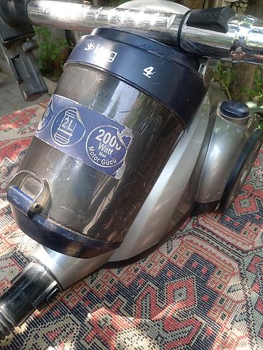 king kong: King markalı tozsoran Xüsusiyyətlər: - Maksimum 2000 Watt motor gücü — 1