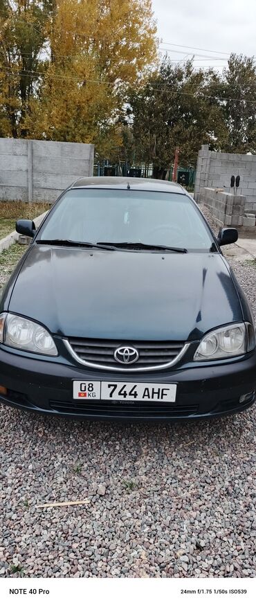 авто до 100000сом: Toyota Avensis: 2001 г., 1.8 л, Бензин, Седан