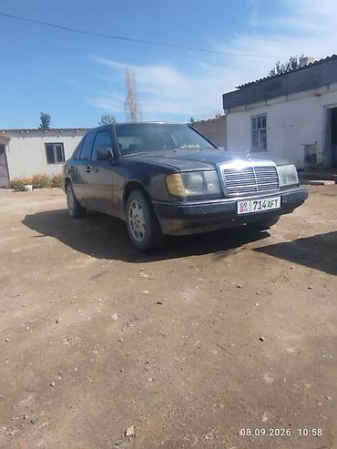 аккумуляторлор авто: Mercedes-Benz W124: 1990 г., 2.3 л, Кол менен иштөөчү, Бензин, Седан — 4