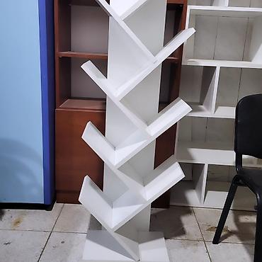 Rəflər: Kitab refi . Yenidir . ✅️ parlaq Ağ reng . keyfiiyetli materyaldan -da lalafo.az — 5 Rəflər: Kitab refi . Yenidir . ✅️ parlaq Ağ reng . keyfiiyetli materyaldan — 5