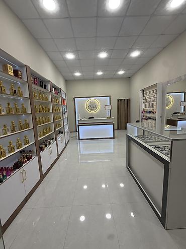 sumqayitda heyet evi: **Curly Parfum mağazası** Hazır biznes satılır Unvan Yeni Ramana — 2