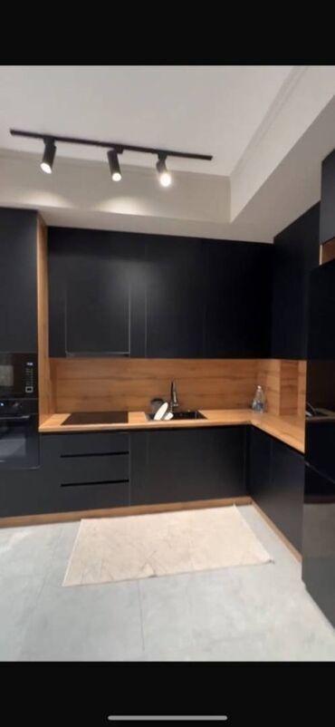 сдаю помещение кызыл аскер: 3 комнаты, Агентство недвижимости, С мебелью полностью