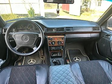 mercedes 210 ehtiyyat hissəsi: Barter var üstündə 1000 manat almaq şertiyle Mercedes-Benz E-Class — 3