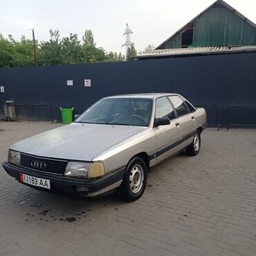 Audi: Audi 100: 1988 г., 2.3 л, Механика, Бензин, Седан