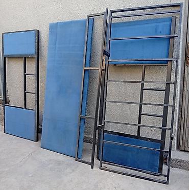 used bed: Продаю двухярусный диван кровать.
Требуется перетяжка — 4
