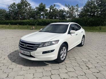 боковой грабиль: Honda Crosstour: 2010 г., 3.5 л, Автомат, Газ, Кроссовер