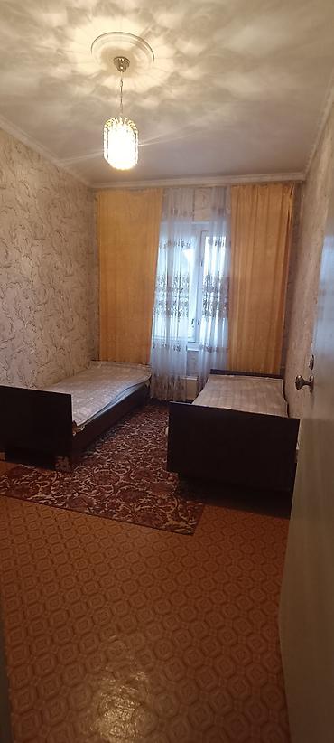 Батирлер: 3 бөлмө, 12-мкр Менчик ээси, Үй-бүлөлүүлөргө, 6 айдан баштап, Толугу менен эмереги бар — 4