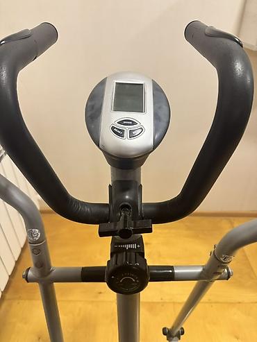 Elliptik trenajorlar: Eliptik velotrenajor - Tam bədən üçün kardio məşq aparatı: ayaq — 2