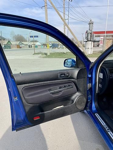 Volkswagen: Volkswagen Golf: 2000 г., 2 л, Автомат, Бензин, Хэтчбэк — 12