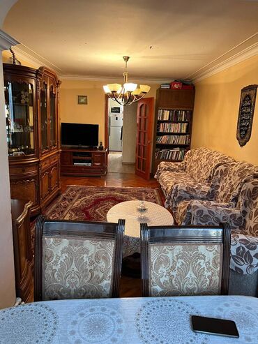 Köhnə tikili: Bakı, 3 otaqlı, Köhnə tikili, m. Həzi Aslanov, 66 kv. m — 2