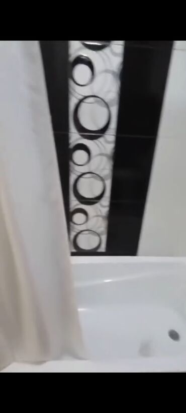 Köhnə tikili: Bakı, Bakıxanov qəs., 3 otaqlı, Köhnə tikili, m. Gənclik, 80 kv. m — 2