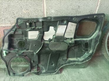 Двери и комплектующие: Накладка на дверь Передняя правая Mazda, Б/у, Оригинал