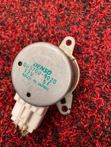 продаю дом: Сервопривод печки TOYOTA Celsior UCF31 4.3 3UZ-FE 2005 (б/у) САЛОННЫЕ