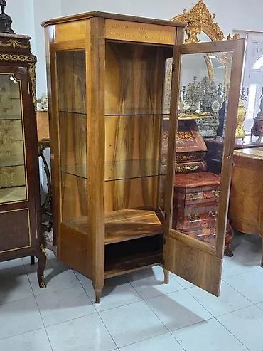 100cm: Stilska vitrina – Vitrina u dobrom stanju 🌟 Dimenzije vitrine — 5