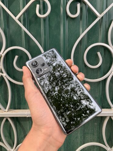 обмен на ноутбук: Redmi, Redmi Note 12 Pro+ 5G, Колдонулган, 256 ГБ, түсү - Кара, 2 SIM