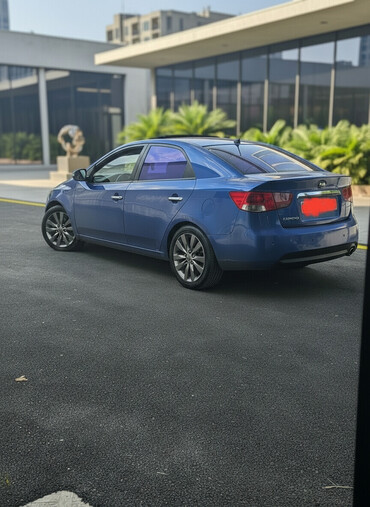 Kia: Kia Cerato: 2 l | 2009 il Sedan — 1