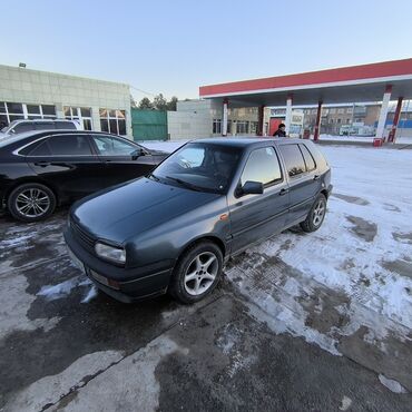 Volkswagen: Volkswagen Golf: 1995 г., 1.8 л, Механика, Бензин, Хэтчбэк