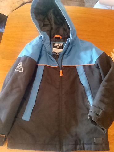 nike cargo pantalone: Dečja zimska jakna sa kapuljačom, dvostrana – jedna strana je crna, a — 6
