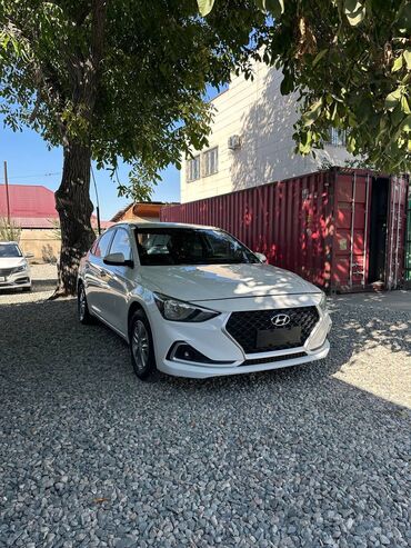 лобовое стекло хонда цивик 4д: Hyundai Elantra: 2019 г., 1.6 л, Автомат, Бензин, Седан