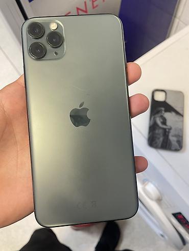 Apple iPhone: IPhone 11 Pro Max, Б/у, 64 ГБ, Matte Midnight Green, Защитное стекло, Чехол, 79 % — 2