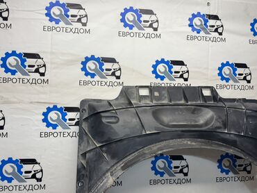 Другие детали кузова: Диффузор вентилятора Renault Magnum Тягач DXI13 2013 Контрактный из — 6