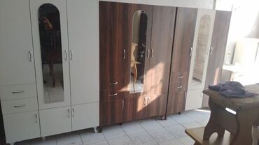 Dolablar: Yeni, 3 qapılı Düz dolab, Dolab-asılqan, Türkiyə -da lalafo.az — 10 Dolablar: Yeni, 3 qapılı Düz dolab, Dolab-asılqan, Türkiyə — 10