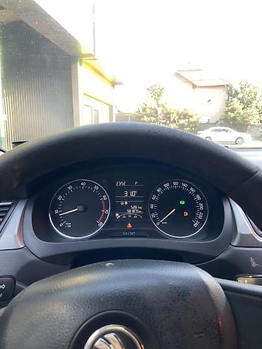 06 шоха: Skoda Rapid: 2016 г., 1.6 л, Автомат, Седан — 9