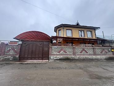 Продажа домов: Дом, 220 м², 6 комнат, Собственник — 1