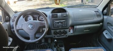 Suzuki: Suzuki Ignis: 2007 г., 1.3 л, Механика, Бензин, Хэтчбэк