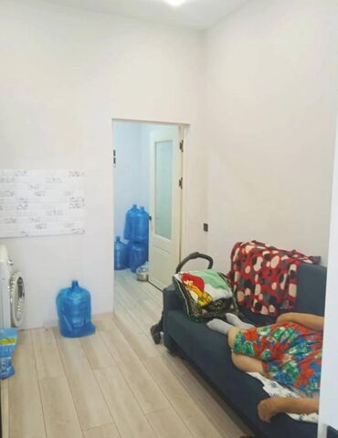 Продажа квартир: 1 комната, 40 м², Элитка, 4 этаж, Косметический ремонт
