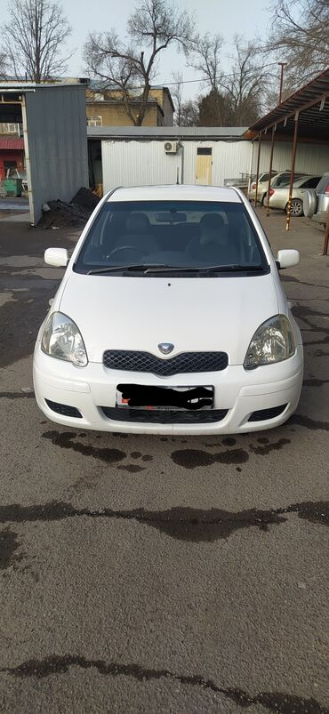 Toyota: Toyota Vitz: 2003 г., 1 л, Автомат, Бензин, Хэтчбэк