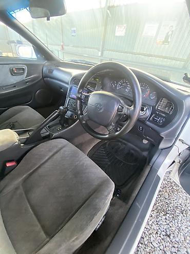 Toyota: Toyota Carina: 1995 г., 2 л, Автомат, Бензин — 7