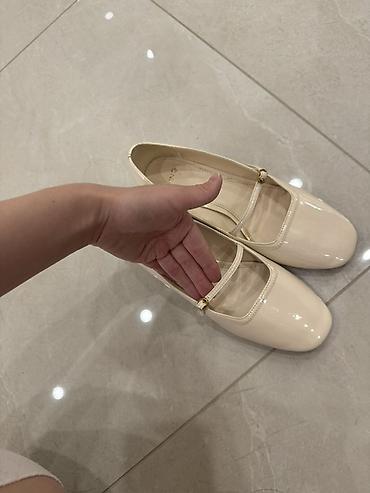 nike mind: Подборка обуви: 1) Adidas Forum Low, оригинал, новые 2500, 36 — 3