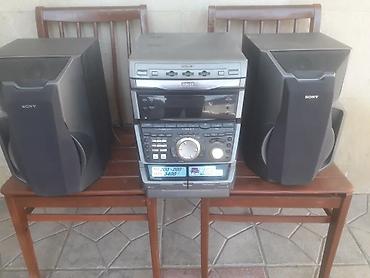 sony ses sistemi: Orijinal sony musiqi mərkəzi keyfiyyətli səslənməsi var aux qirişi var — 2