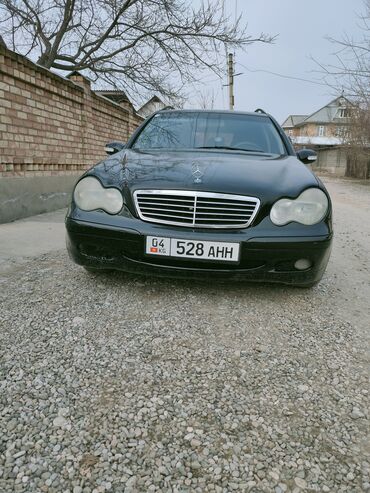 сукуплу машина: Mercedes-Benz C-Class: 2001 г., 2 л, Механика, Бензин, Универсал