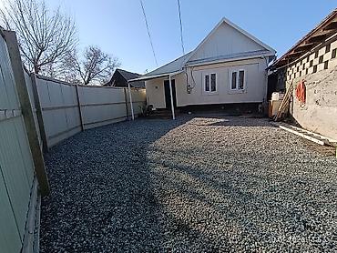 Продажа коттеджей и домов: Маевкадан 4 болмолуу үй сатылат, абалы жакшы сүрөттөгүдөй, удобства — 21