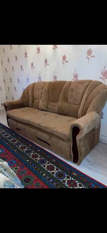 диван кресла: Qonaq otağı üçün yumşaq mebel dəsti - Tərkibi: 3 nəfərlik divan + 2 — 1