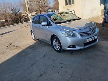 Toyota: Toyota Verso: 2009 г., 1.8 л, Вариатор, Бензин, Минивэн — 3