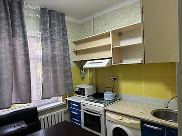 Продажа квартир: 2 комнаты, 48 м², 105 серия, 4 этаж, Косметический ремонт — 13