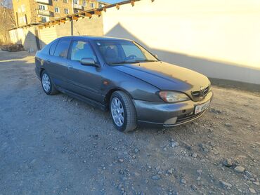 Nissan: Nissan Primera: 2000 г., 2 л, Механика, Бензин, Хэтчбэк