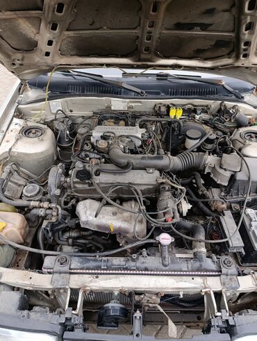 Mazda: Mazda 626: 1991 г., 2 л, Механика, Бензин, Седан — 7