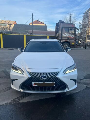 Lexus: Lexus ES: 2021 г., 2.5 л, Вариатор, Гибрид, Седан